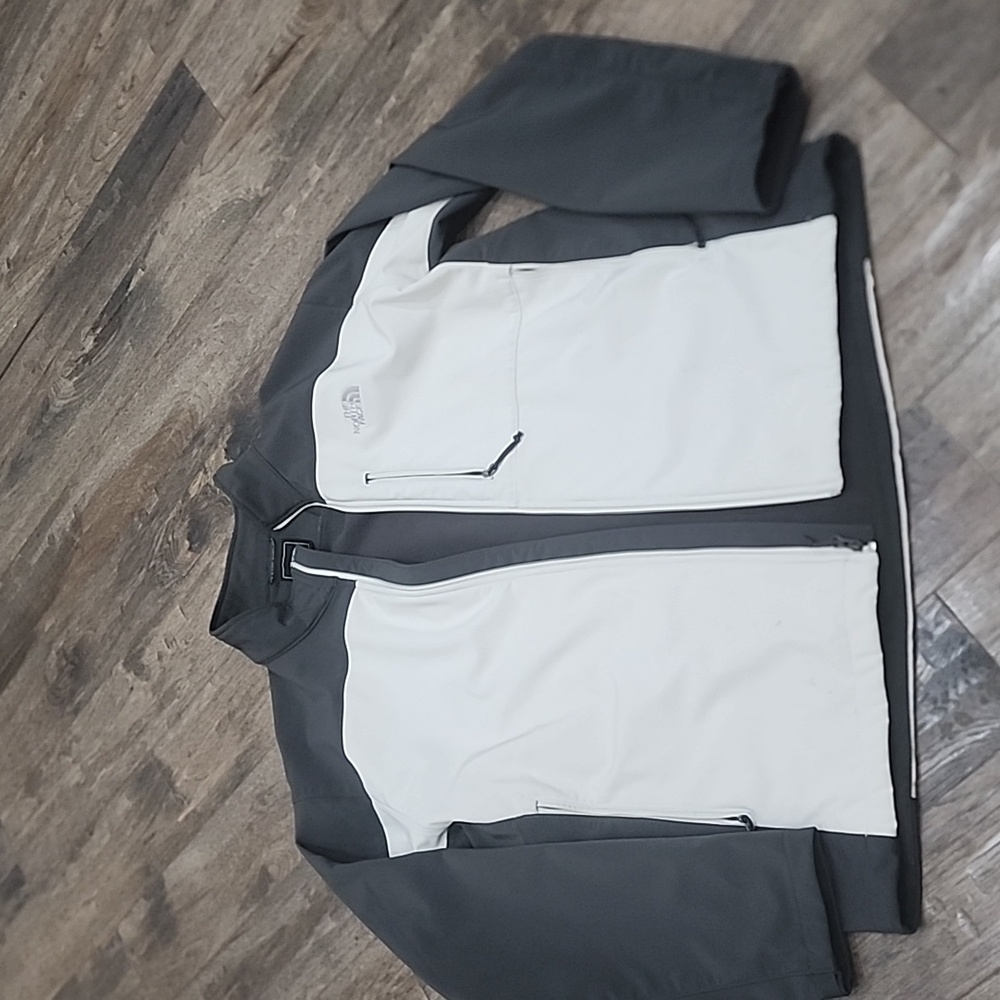 Men's North Face light jacket